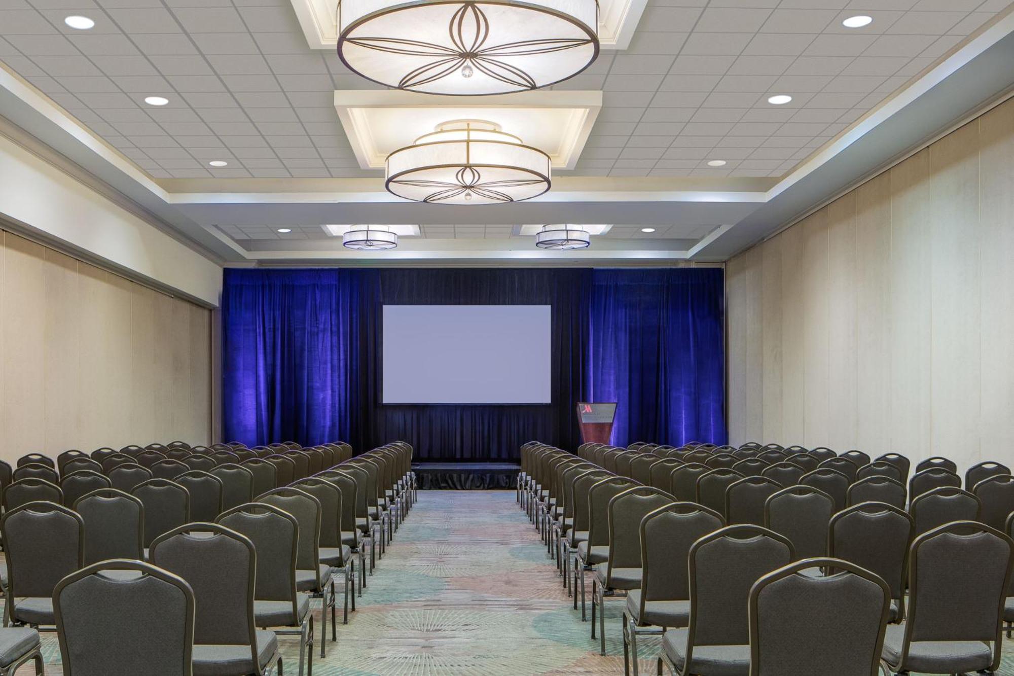 Dallas-Addison Marriott Quorum By The Galleria Esterno foto