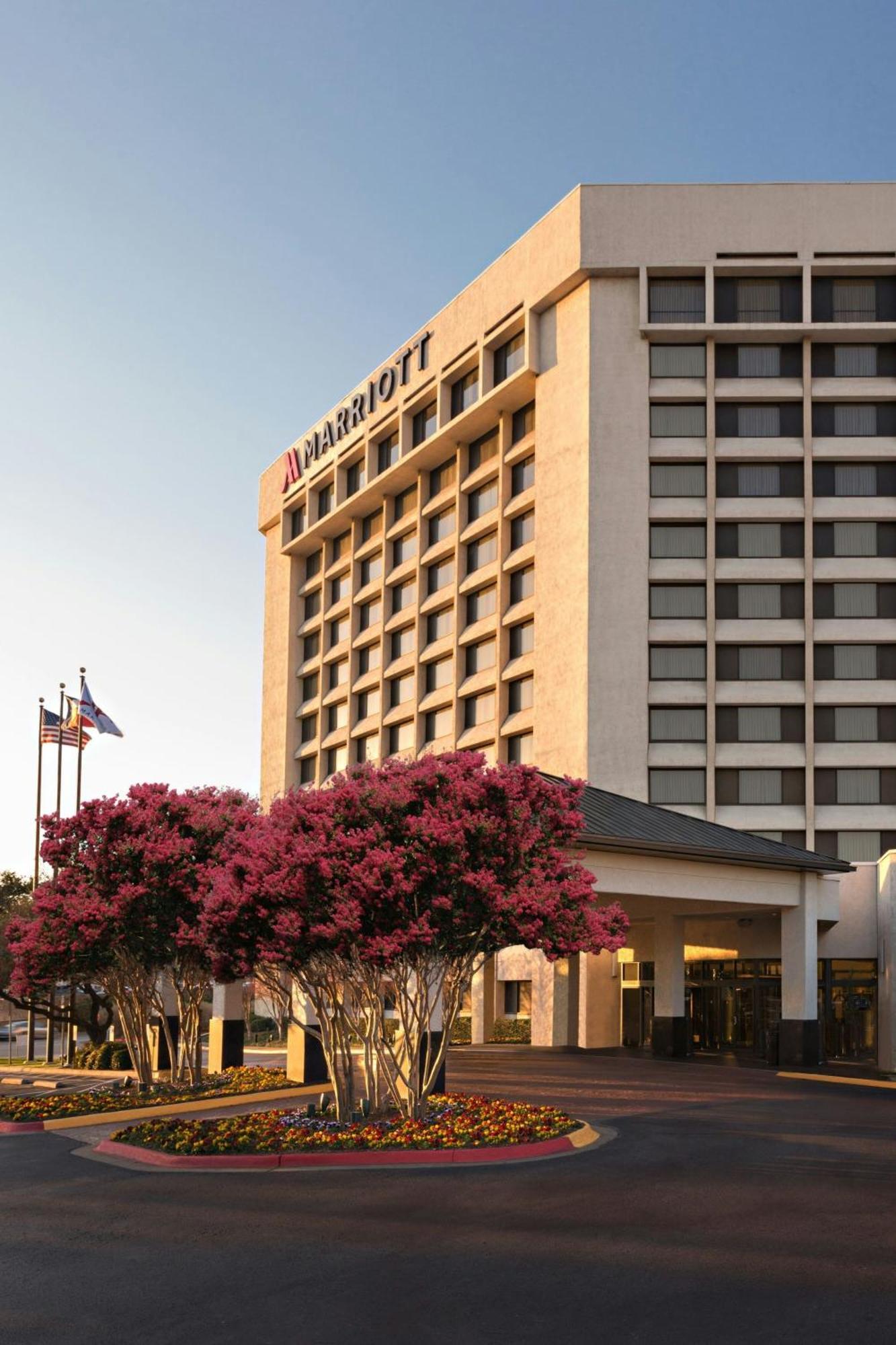 Dallas-Addison Marriott Quorum By The Galleria Esterno foto